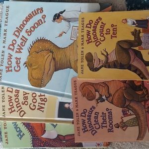 5 hardcover How Do Dinosaurs...books
